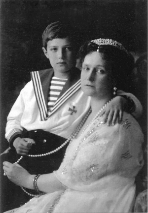 Фото Царицы Александры Фёдоровны с наследником